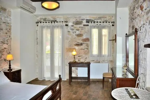 Luxury Suites in Panormo