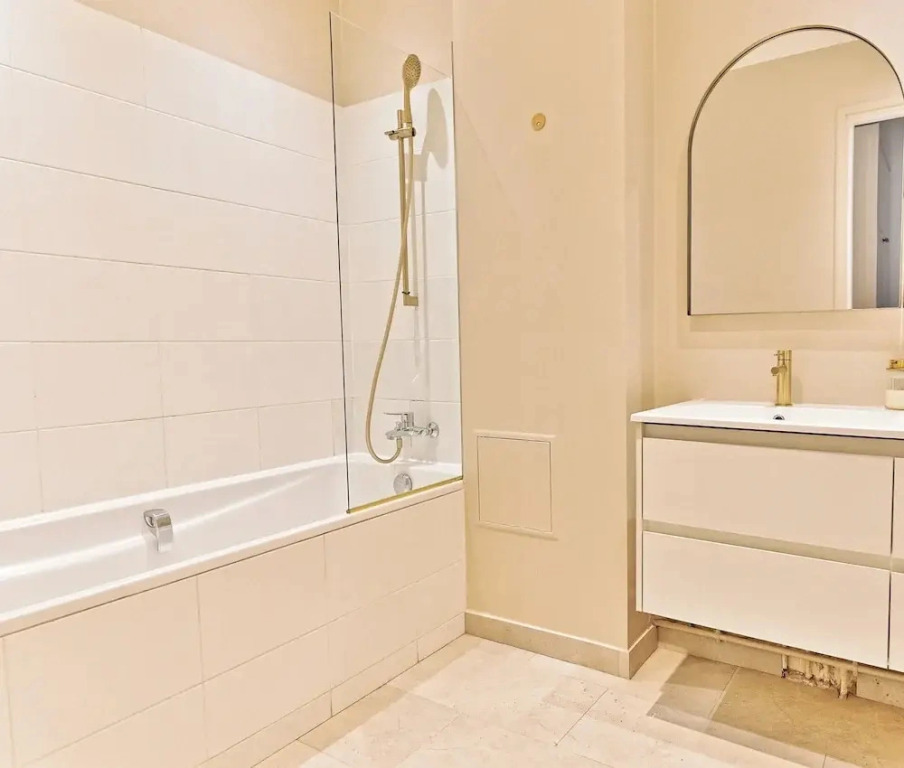 Appartement rue de la Pompe