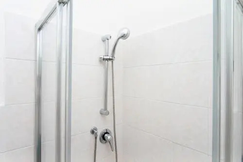 M215 - Marcelli, nuovo bilocale in residence con piscina