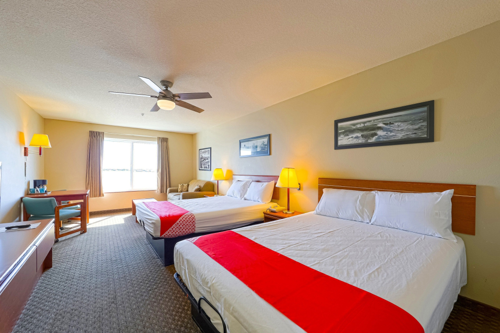 Siletz Bay Beachfront Hotel by OYO Lincoln City
