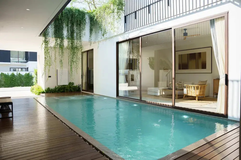 Tree Oclock Pool Villa - Phuket