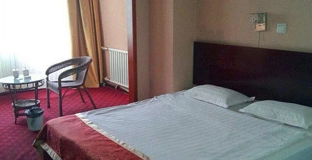 Yidali Business Hotel