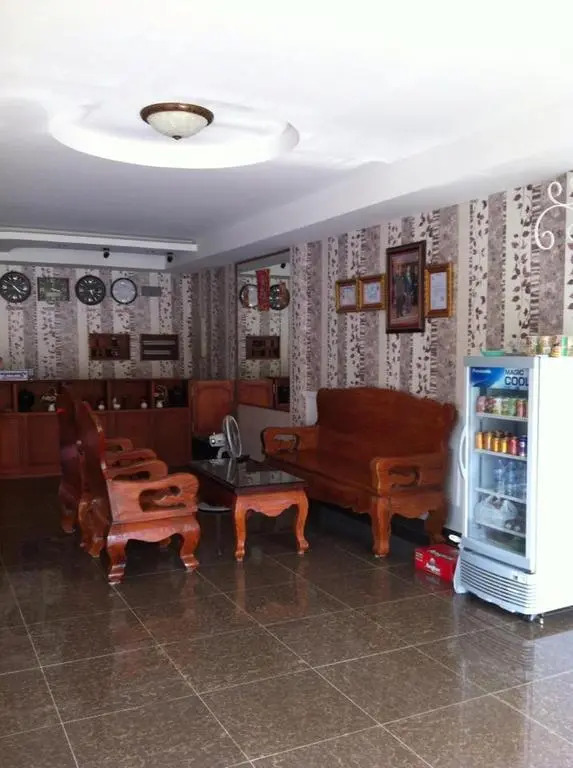 Tith Hour Guesthouse