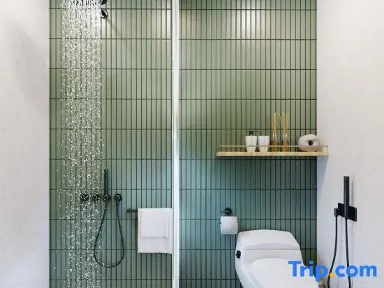 LYLAC Home Saigon HHH - Beautiful City Center Whole Townhouse in D1
