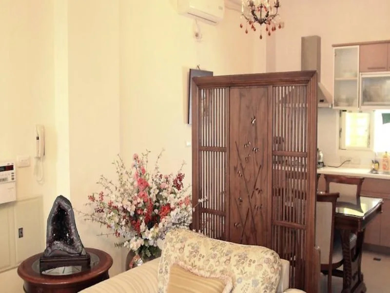Yang Ping House