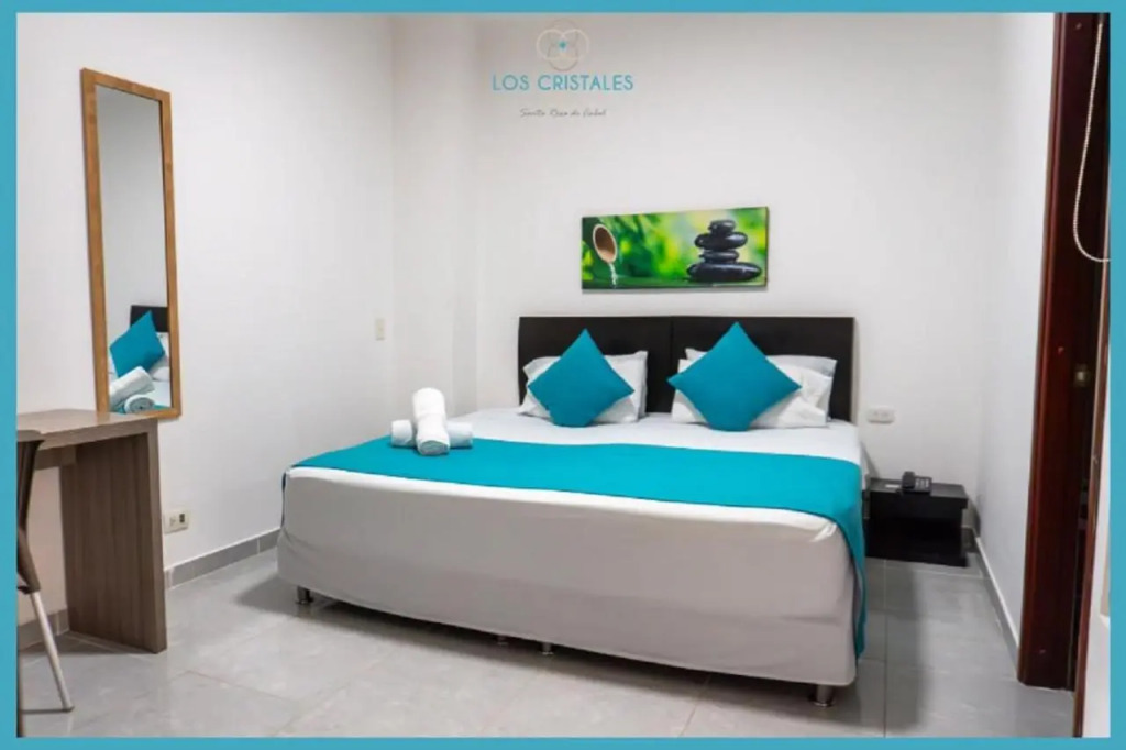 Hotel Los Cristales