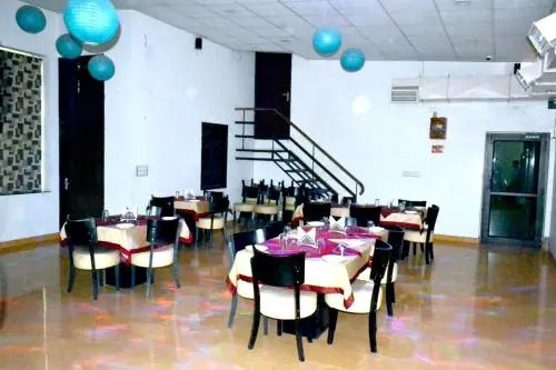 OYO Rooms Umed Club Road Rai Ka Bagh