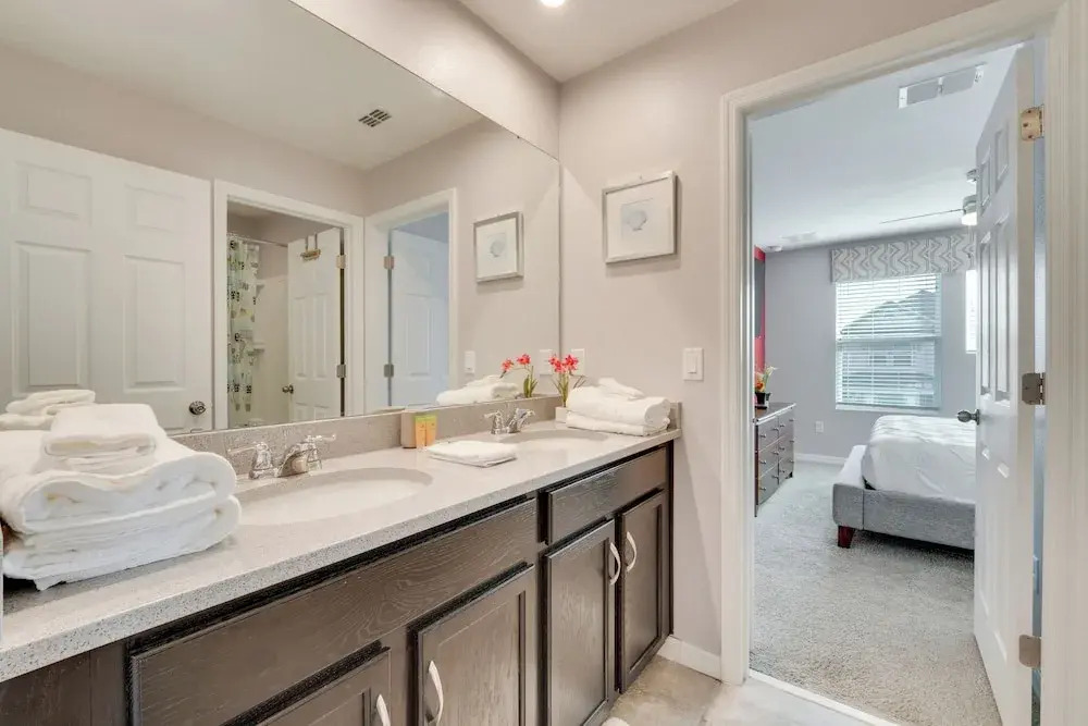 14 Mi to Wdw: Family-friendly Home w/ Movie Room!
