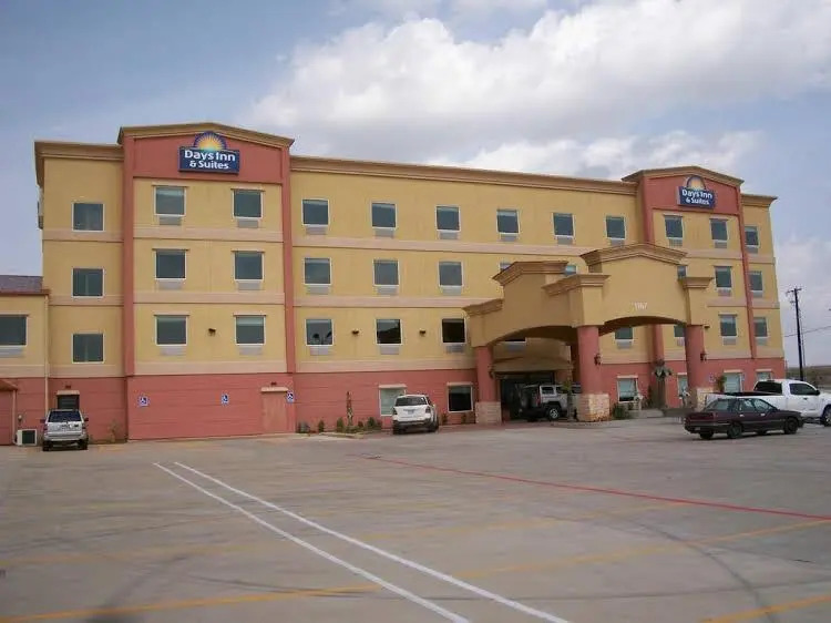 Robinson Inn and Suites