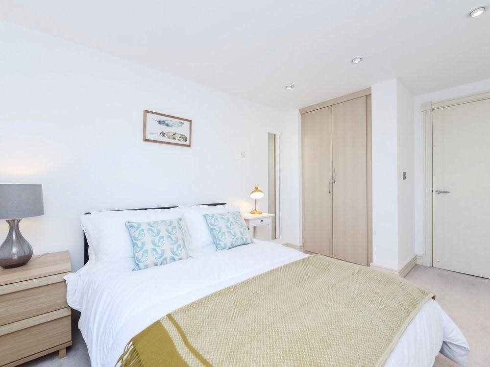 The Regency River View Apartment