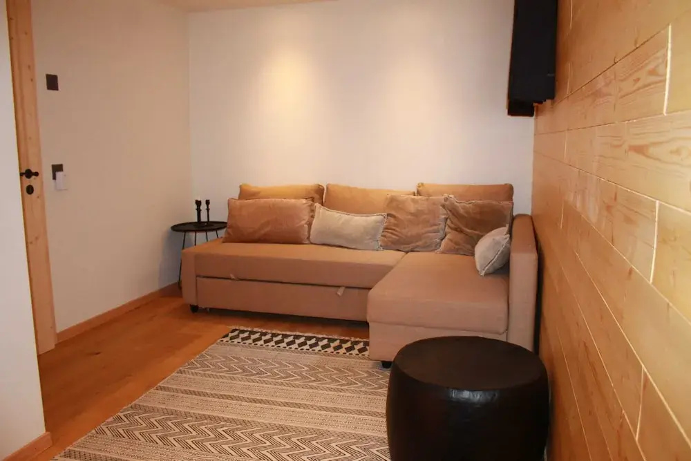 Top chalet with unobstructed views in the middle of the ski resort of La Tzoumaz