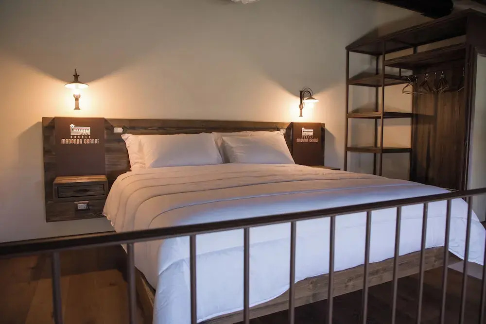 Casale Madonna Grande Wine Resort