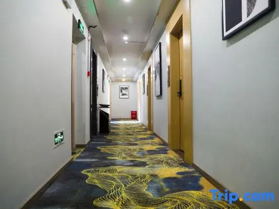 Xinfeng Orange Source Hotel