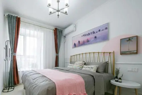 Xi'an Beilin·Small Goose Tower· Locals Apartment 00152240
