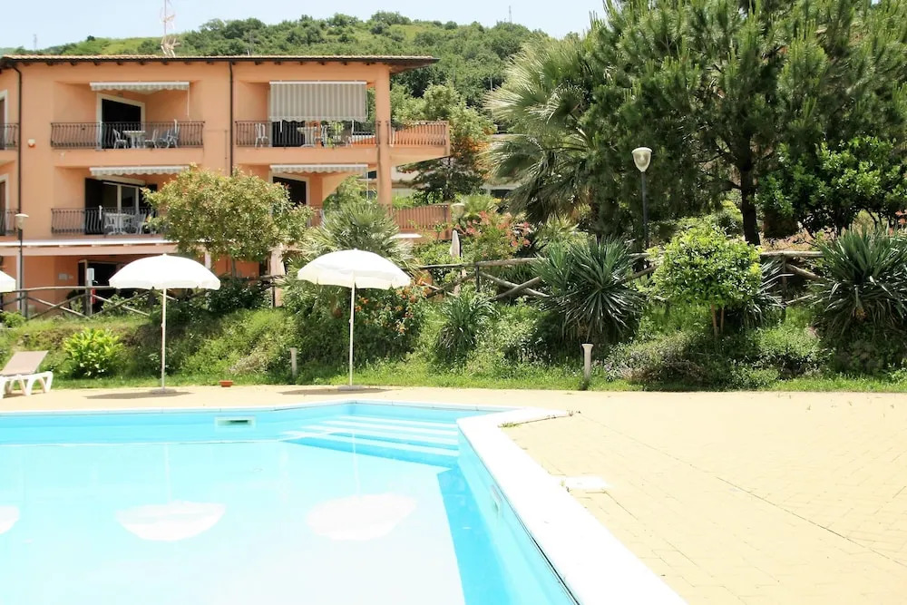Residence Pietre Bianche ApartHotel