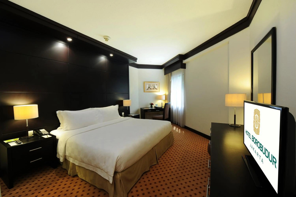 Отель Borobudur Jakarta
