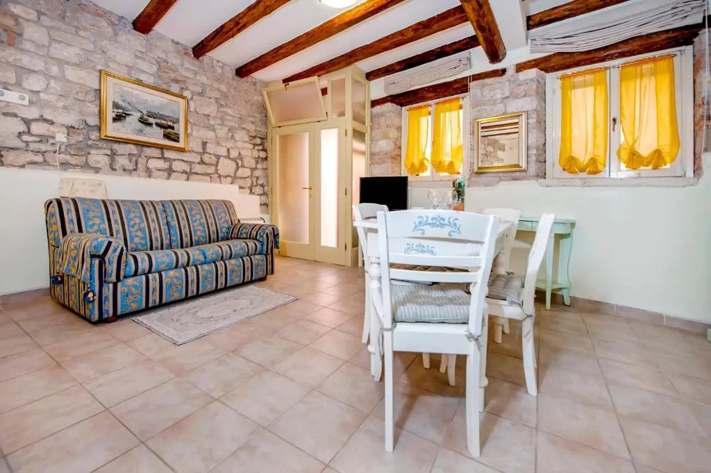 Guest house SOTTO I VOLTI Centro Storico