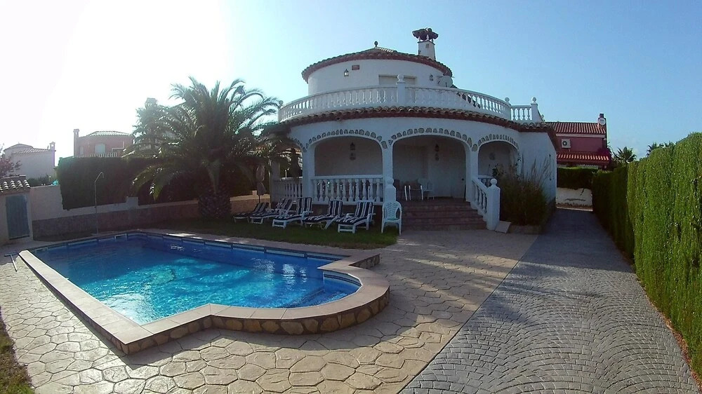 House With 5 Bedrooms in Costa del Zefir, With Wonderful sea View, Pri