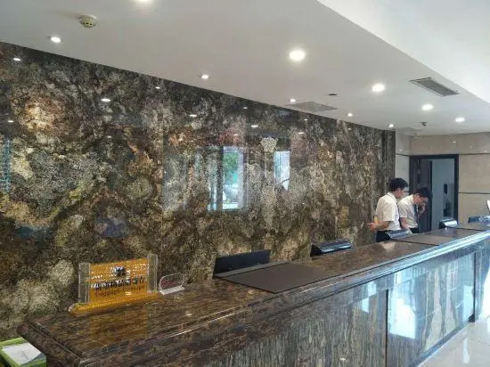 Zhenbao Holiday Hotel (Nanjing Olympic Sports Center)