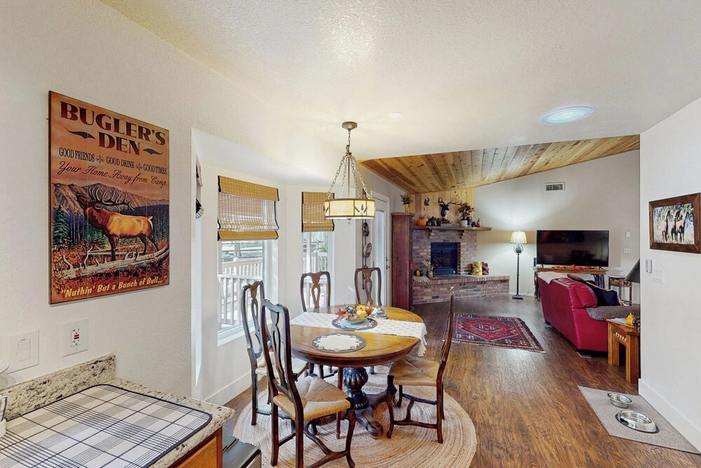 3BR Home Close to Golf, Trails, Lake, & Ski Resort