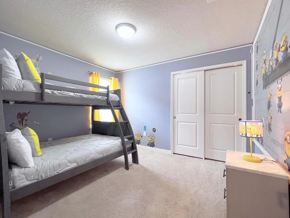 Luxurious Pool Home With Private Pool-2061lc 8 Bedroom Home by RedAwning