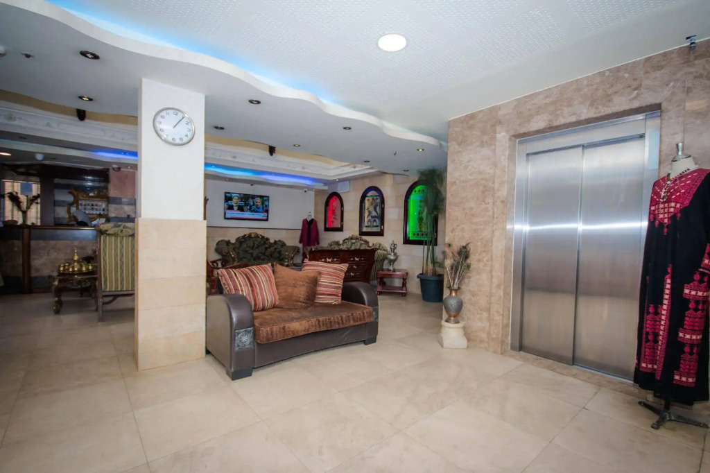 Hashimi Hotel
