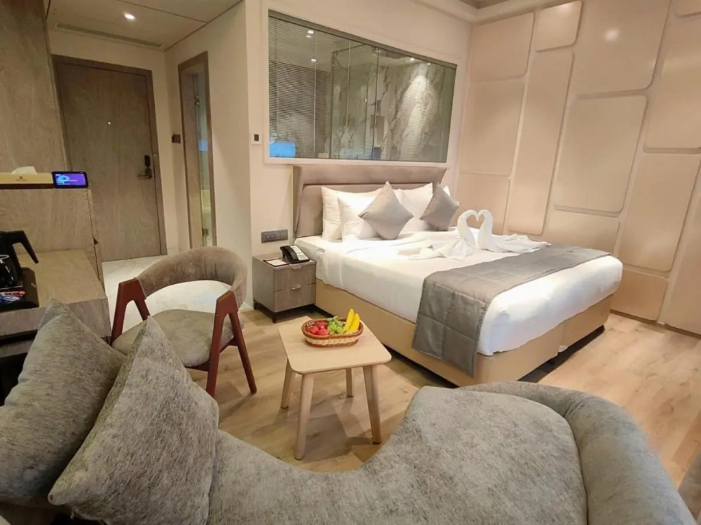 Maxxvalue Hotel MIDC - Andheri