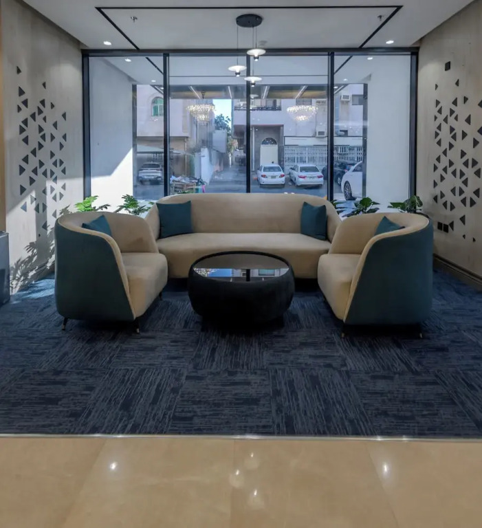 Tara Plus Hotel