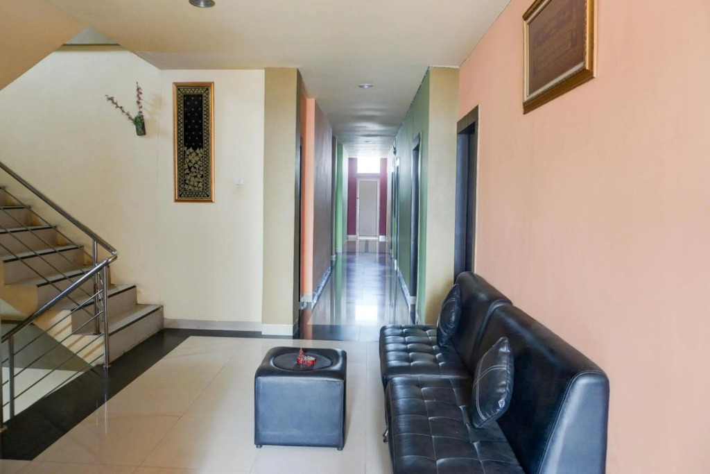 OYO 2255 Hotel Aifih