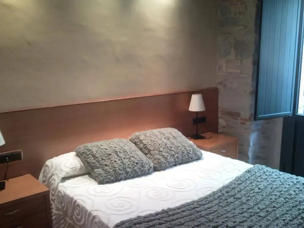 Sleepin Girona