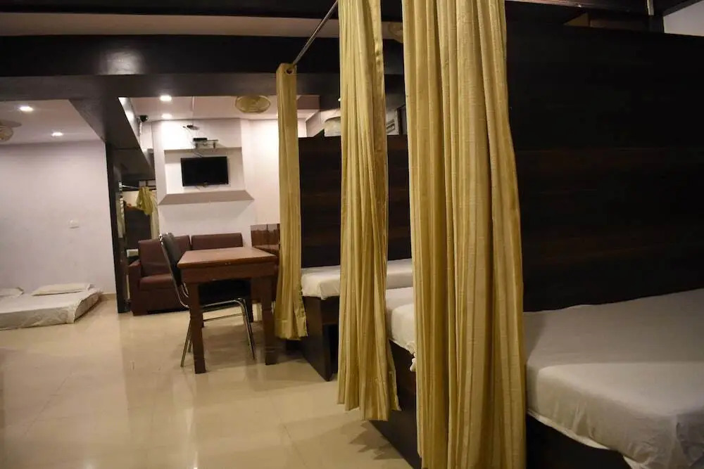 Mumbai Darbar - Hostel