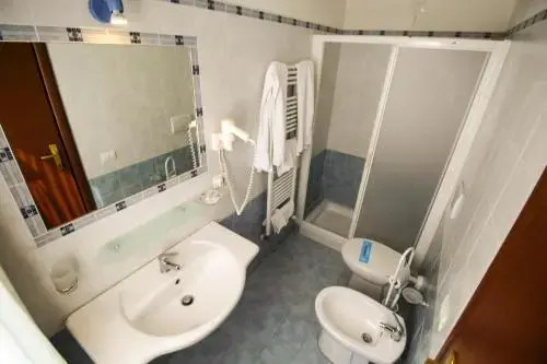 Le Naiadi Park Hotel Sul Lago
