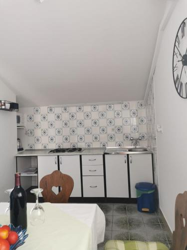 Apartments Ljiljana