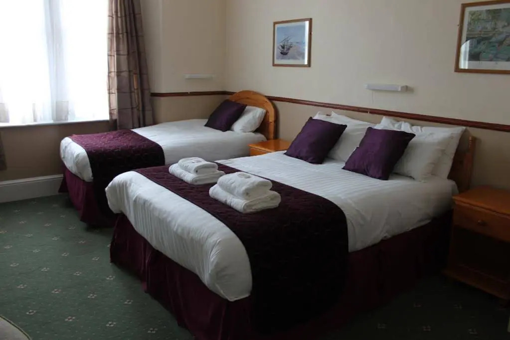 Palm Court Hotel