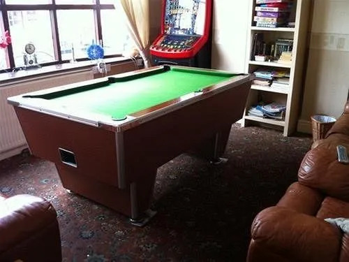 The Glyndale Hotel