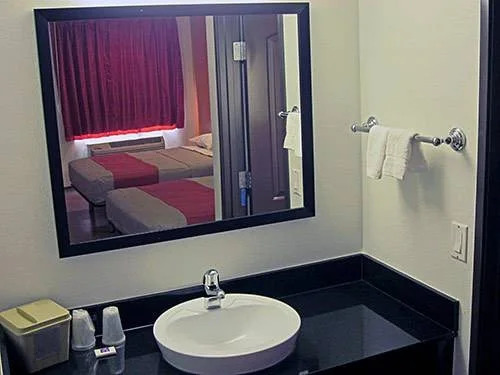 Motel 6 Victorville, CA - Apple Valley