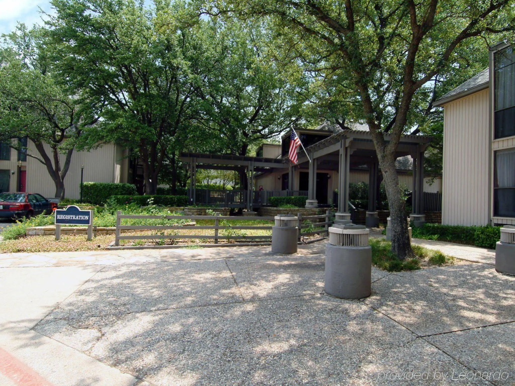 AmeriGold Suites