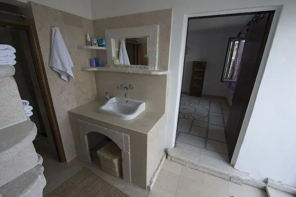 House Sandra