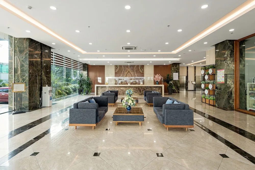 Sunflower Hotel & International Village