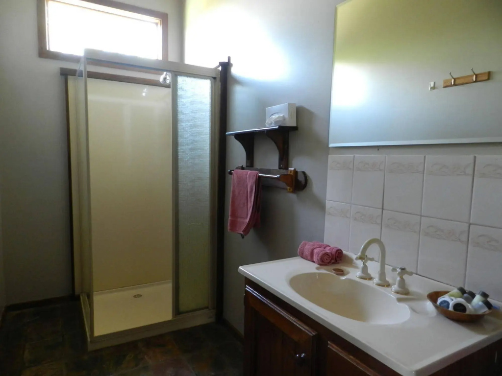 Twelve Apostles Motel & Country Retreat
