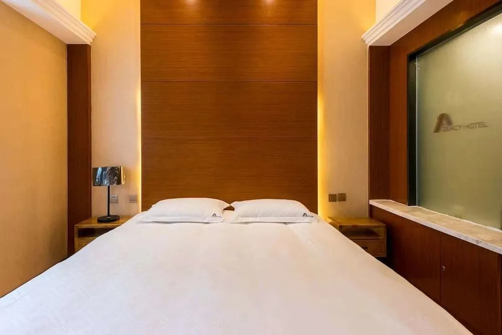 Zetai Hotel