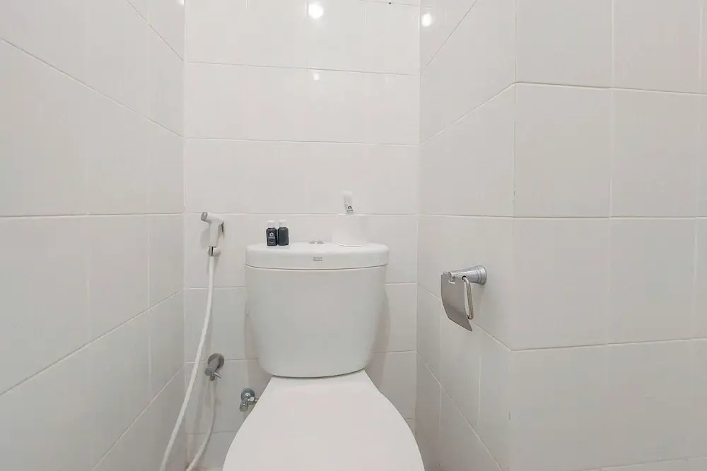 Homey And Elegant Studio At Apartment Sentraland Medan