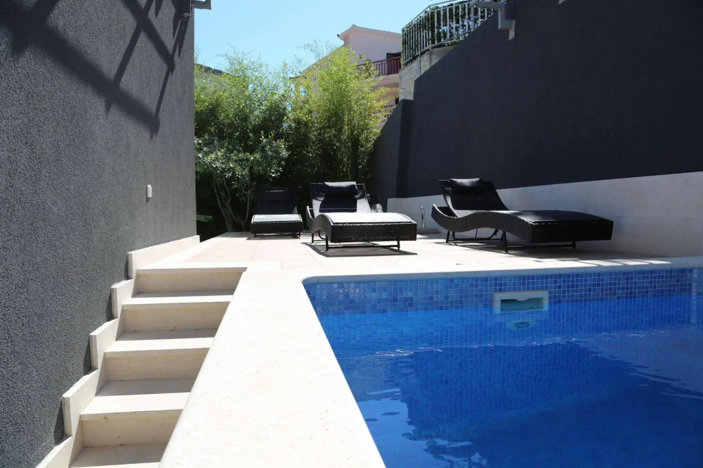Apartments Bella