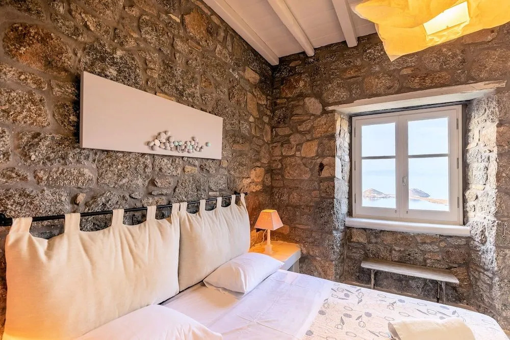 Seaview Villa Galanos at Kalafatis Beach