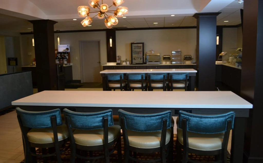 Holiday Inn Express & Suites Kent - University Area by IHG