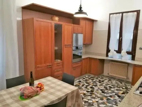 Via Alfieri 23