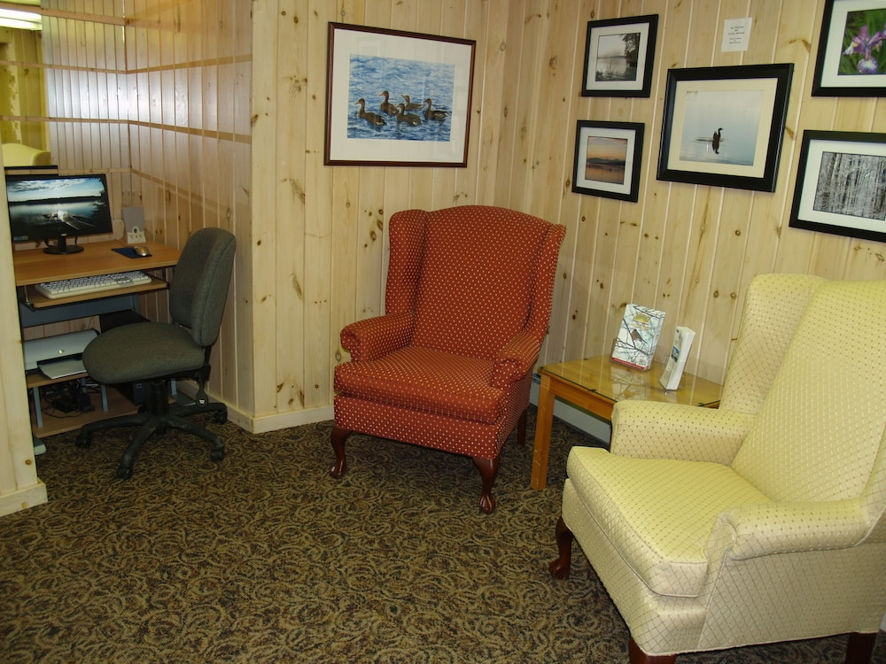 Отель Wilson Lake Inn