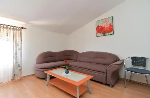 Apartment Andela 250