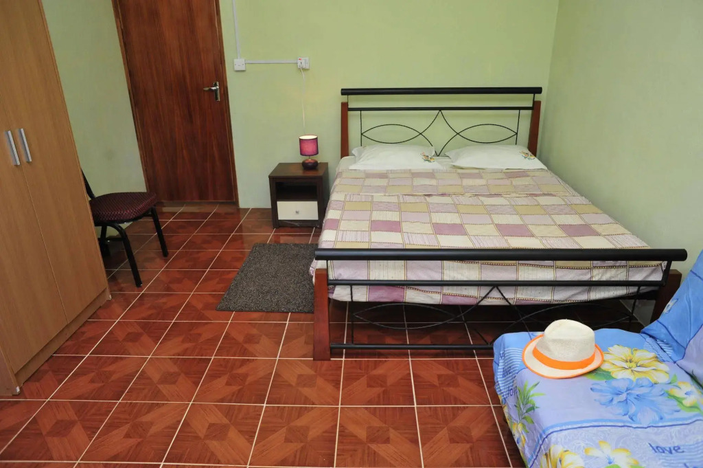 Chez Ronald Guest House