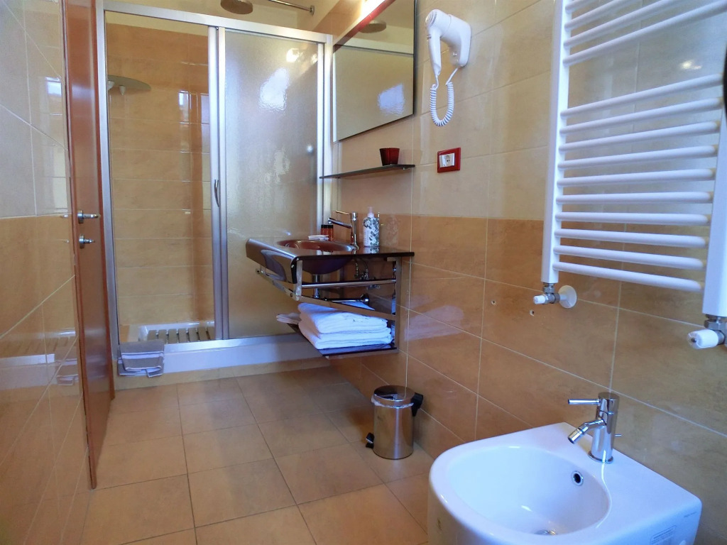 Hotel Ester